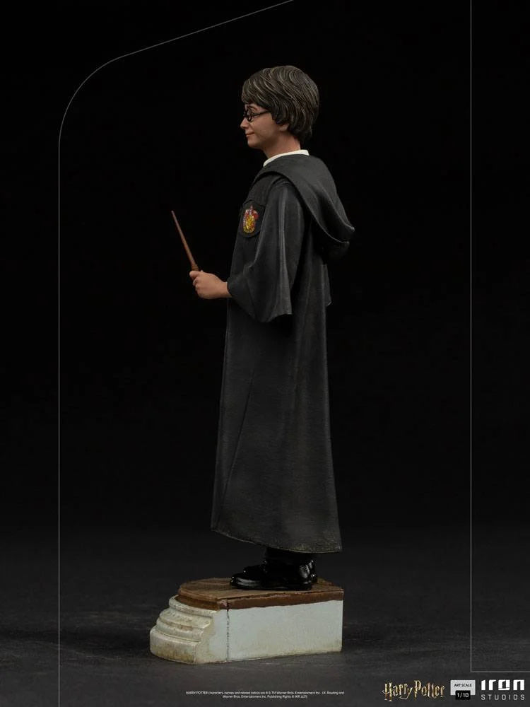 HARRY POTTER - Harry - Statuette Art Scale 17cm