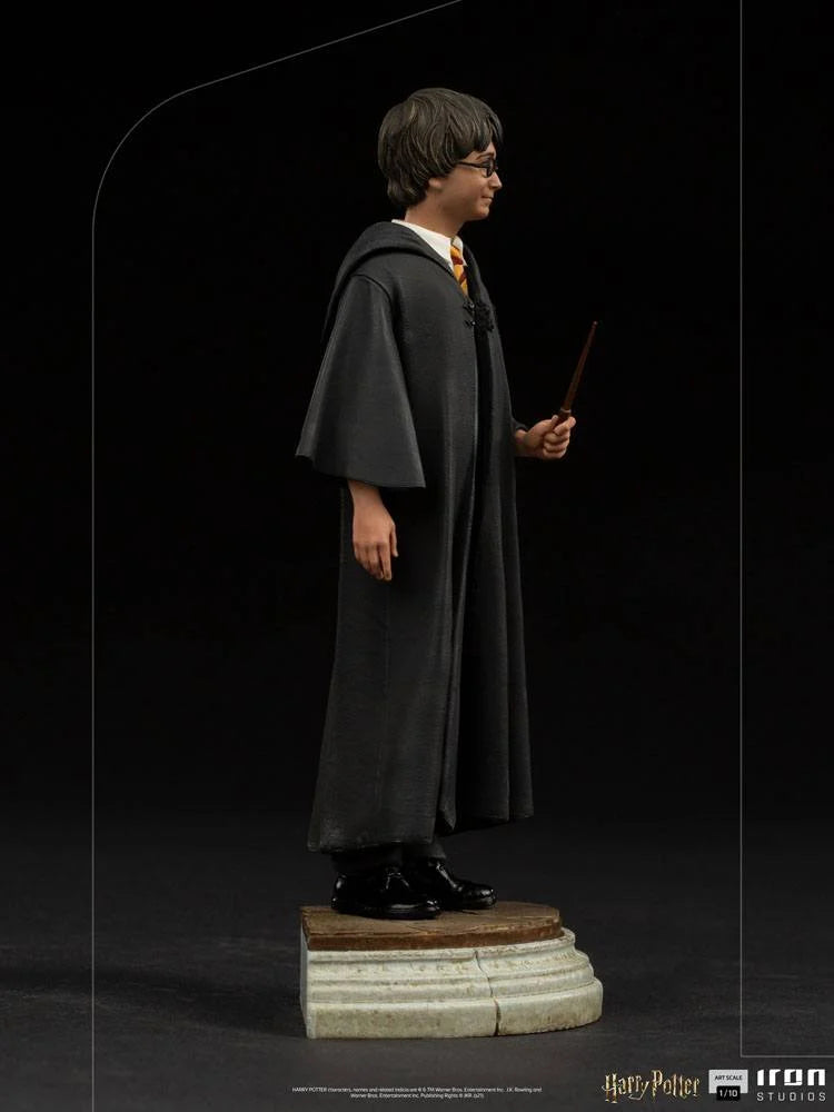 HARRY POTTER - Harry - Statuette Art Scale 17cm