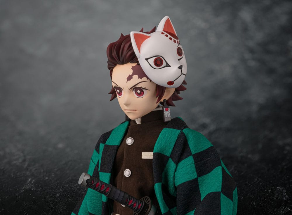 Demon Slayer: Kimetsu no Yaiba : Statuette 1/6 Tanjiro Kamado 20 cm