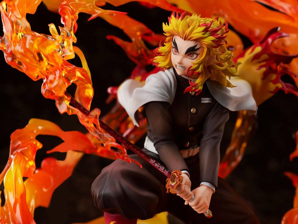Demon Slayer: Kimetsu no Yaiba : Statuette 1/8 Kyojuro Rengoku 26 cm