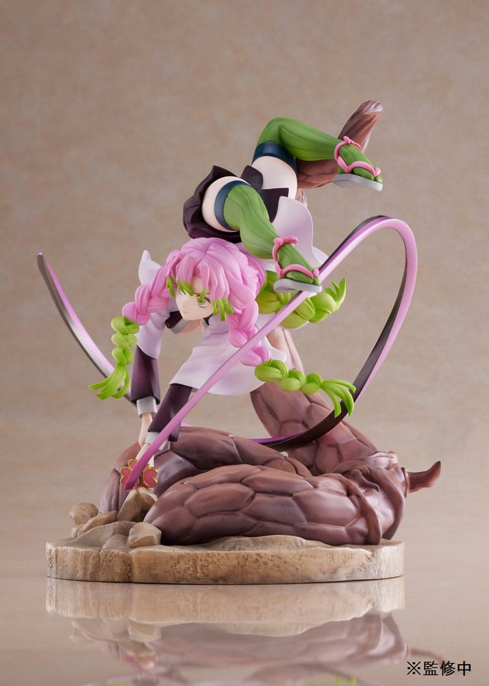 Demon Slayer: Kimetsu no Yaiba : Statuette 1/8 Mitsuri Kanroji 19 cm