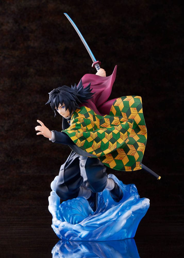 Demon Slayer: Kimetsu no Yaiba : Statuette 1/8 Giyu Tomioka 27 cm