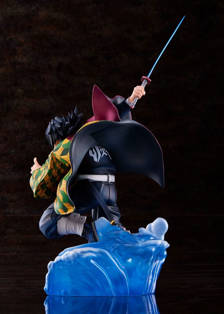 Demon Slayer: Kimetsu no Yaiba : Statuette 1/8 Giyu Tomioka 27 cm