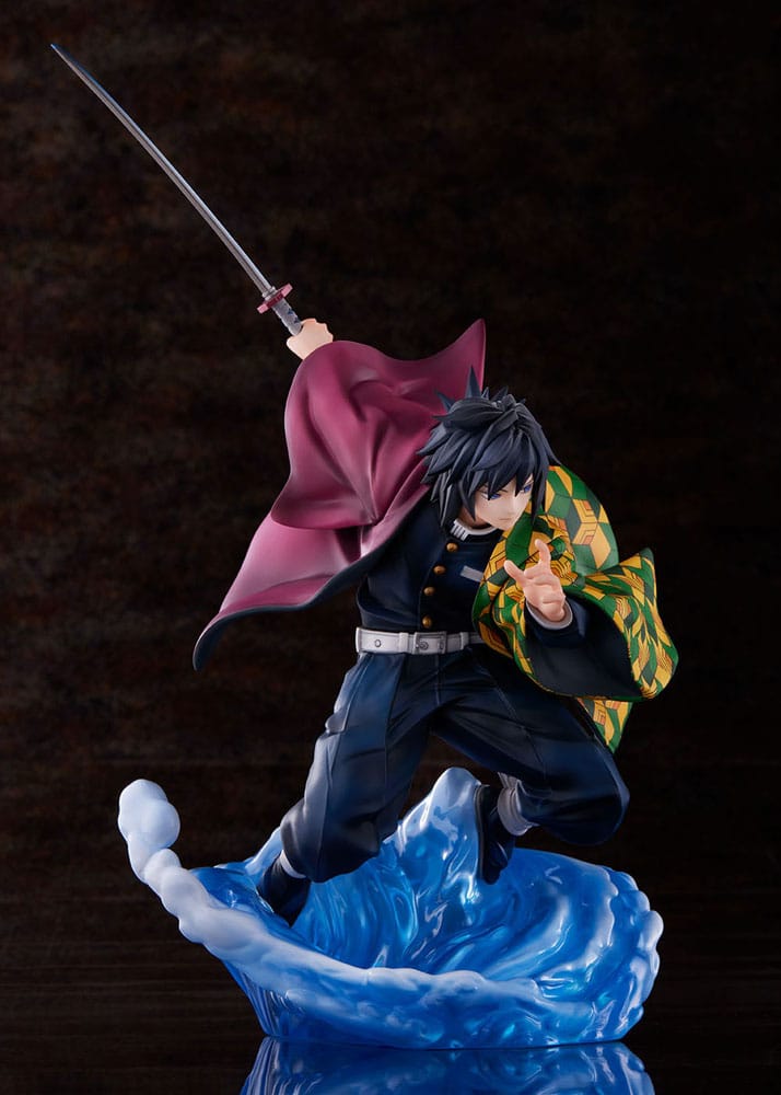 Demon Slayer: Kimetsu no Yaiba : Statuette 1/8 Giyu Tomioka 27 cm