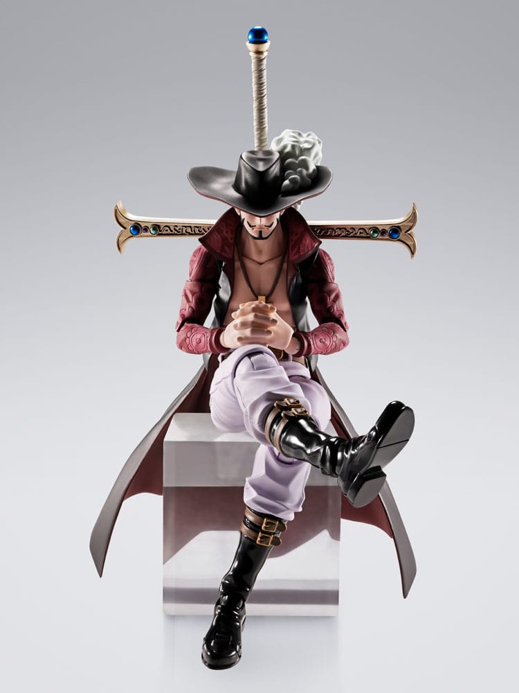 Figurine One Piece SHFiguarts Dracule Mihawk Hawkeye 17 cm