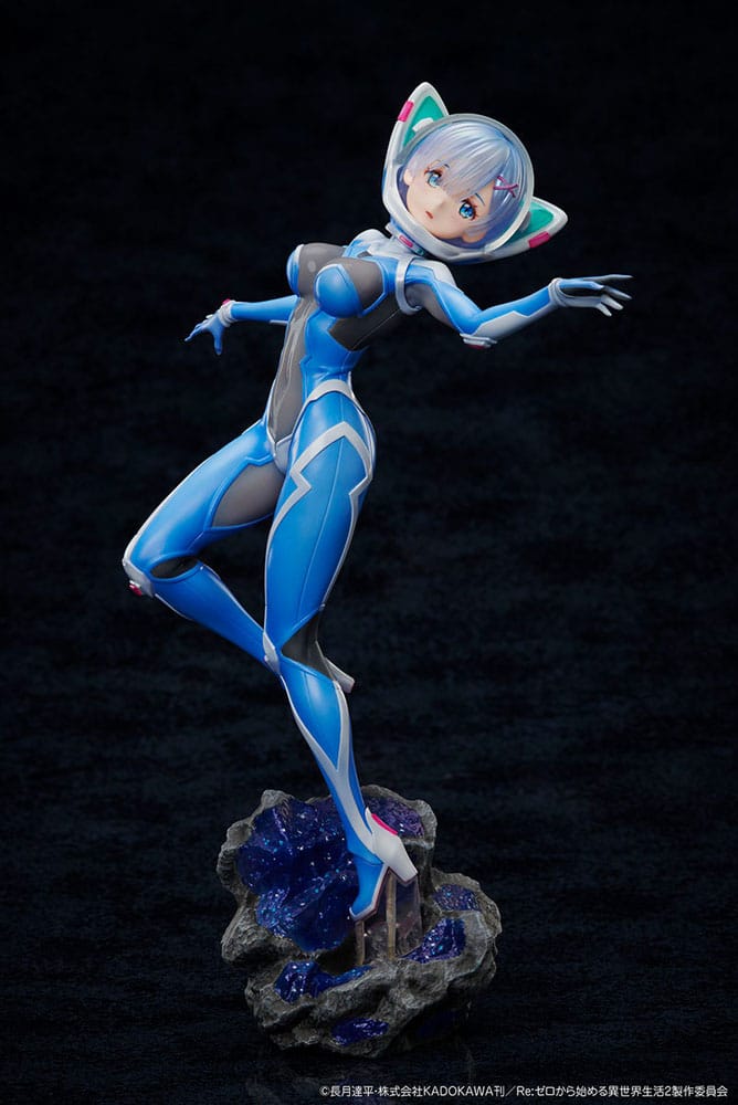 Re:Zero Starting Life in Another World statuette PVC 1/7 Rem A×A SF Space Suit 26 cm