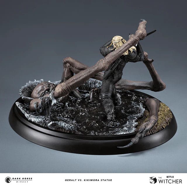 The Witcher 3 statuette Geralt vs. Kikimora 21 cm