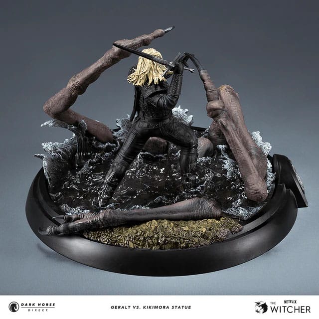 The Witcher 3 statuette Geralt vs. Kikimora 21 cm