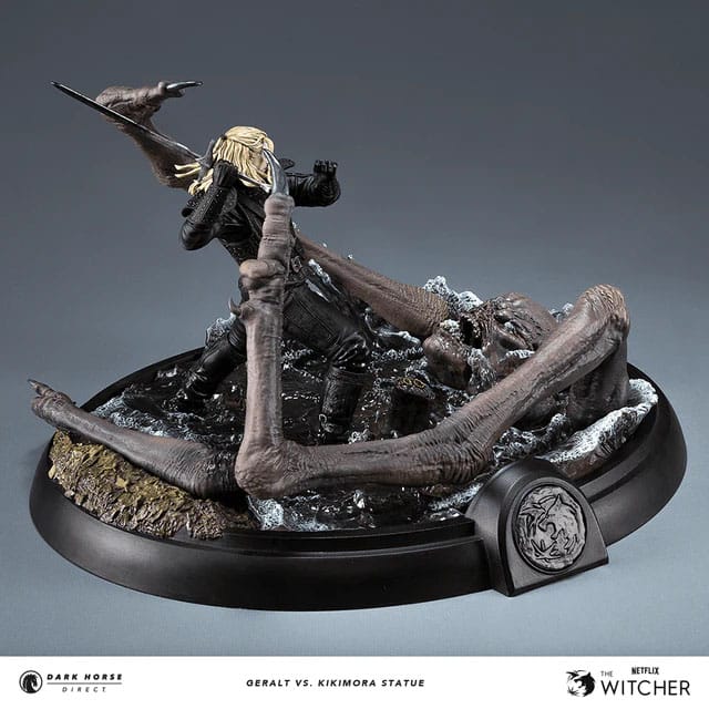 The Witcher 3 statuette Geralt vs. Kikimora 21 cm