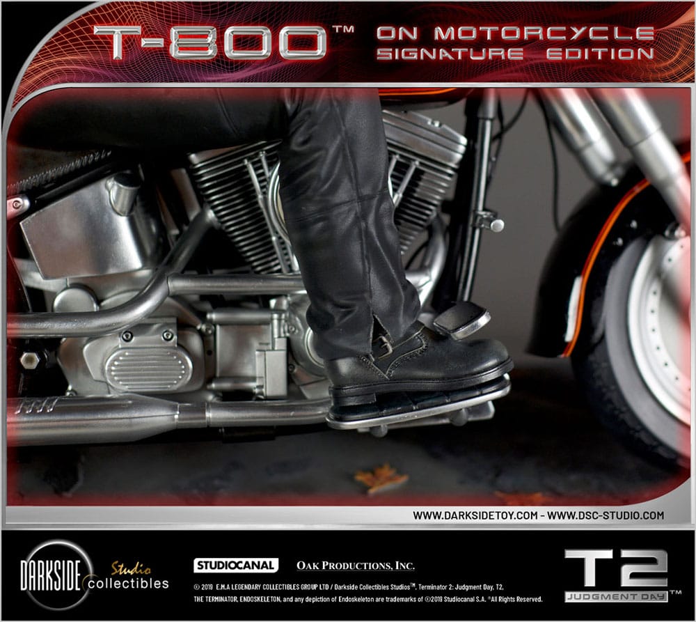 Terminator 2 Judgement Day statuette T-800 30th Anniversary Signature Edition 69 cm