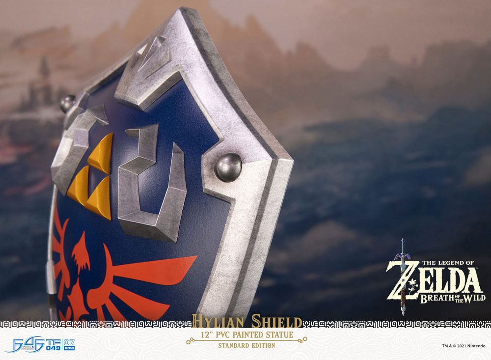 The Legend of Zelda Breath of the Wild statuette PVC Hylian Shield Standard Edition 29 cm