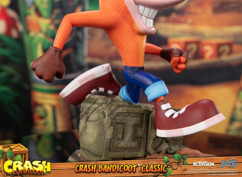 Statuette Crash Bandicoot Crash Bandicoot Classic 32 cm