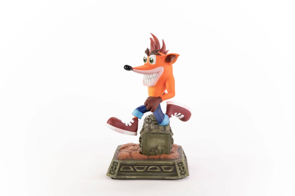 Statuette Crash Bandicoot Crash Bandicoot Classic 32 cm