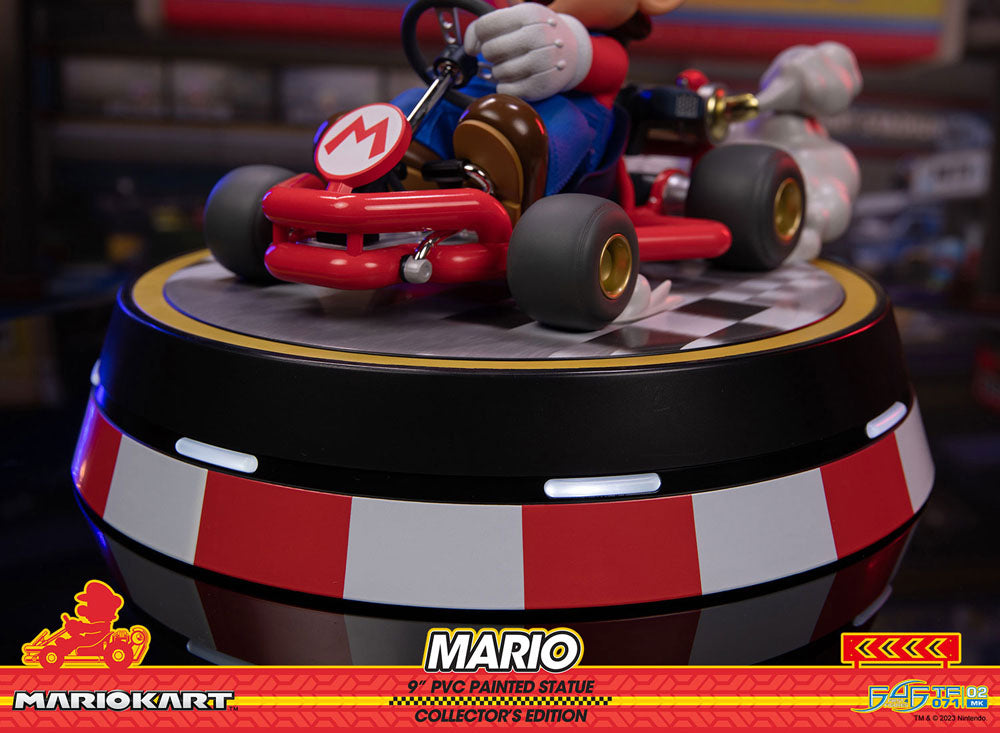 Mario Kart : Statuette PVC Mario Collector's Edition