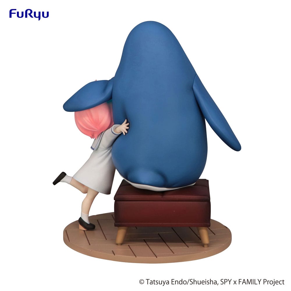 Spy x Family : Statuette PVC Anya Forger avec Pingouin 19 cm