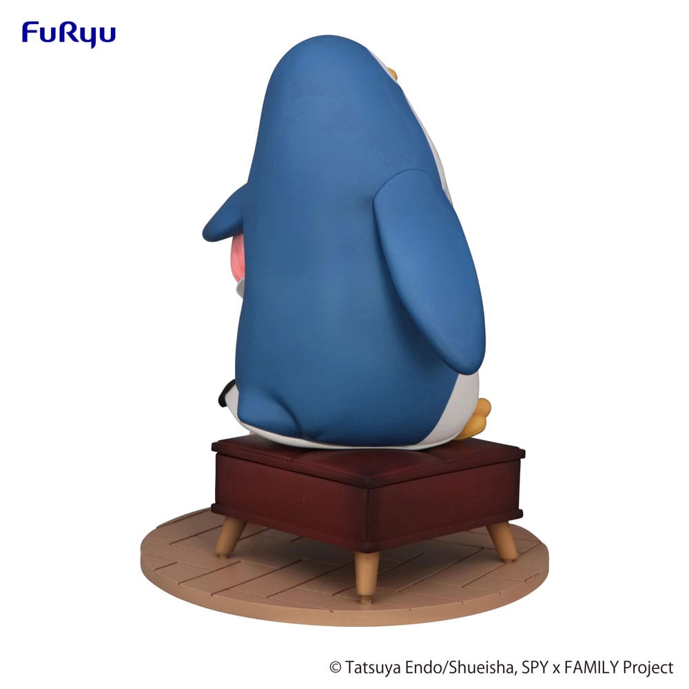Spy x Family : Statuette PVC Anya Forger avec Pingouin 19 cm