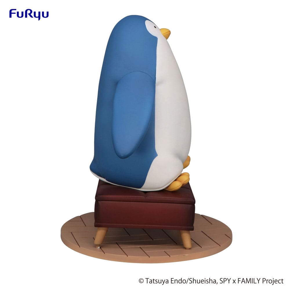 Spy x Family : Statuette PVC Anya Forger avec Pingouin 19 cm