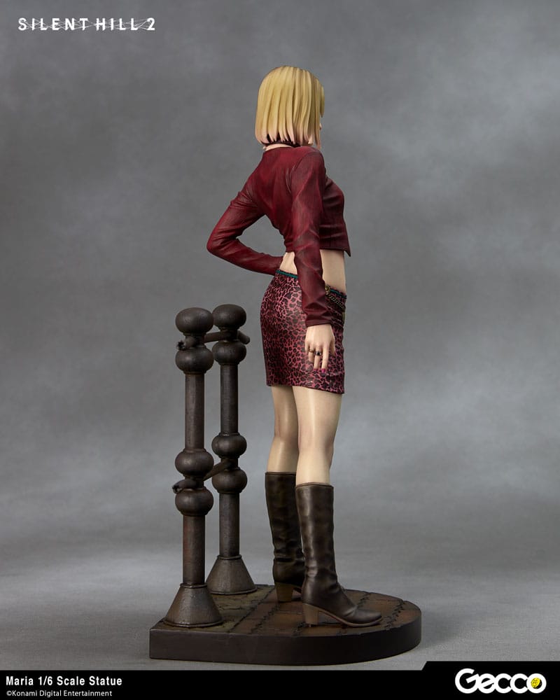 Silent Hill 2 Statuette 1/6 Maria 29 cm