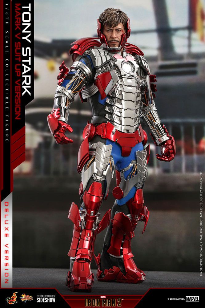 Iron Man 2 figurine Tony Stark (Mark V Suit Up Version)