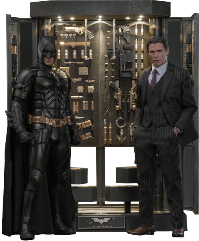 The Dark Knight figurines et diorama Movie Masterpiece 1/6 Batman Armory with Bruce Wayne (2.0) 30 cm
