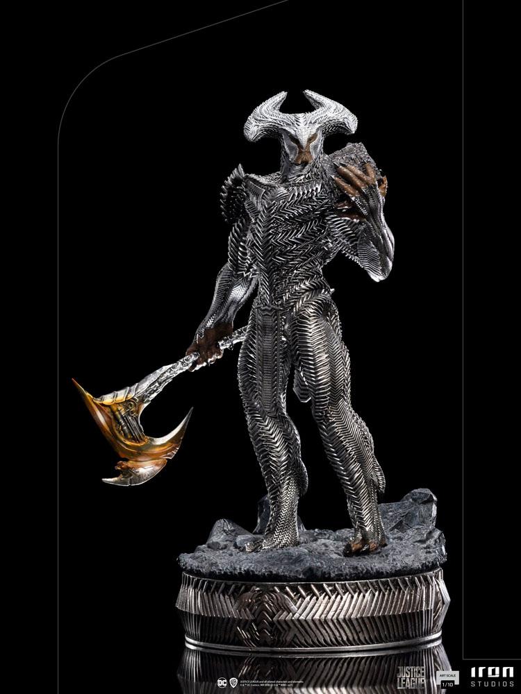 Zack Snyder's Justice League : Statuette 1/10 Art Scale Steppenwolf 29 cm