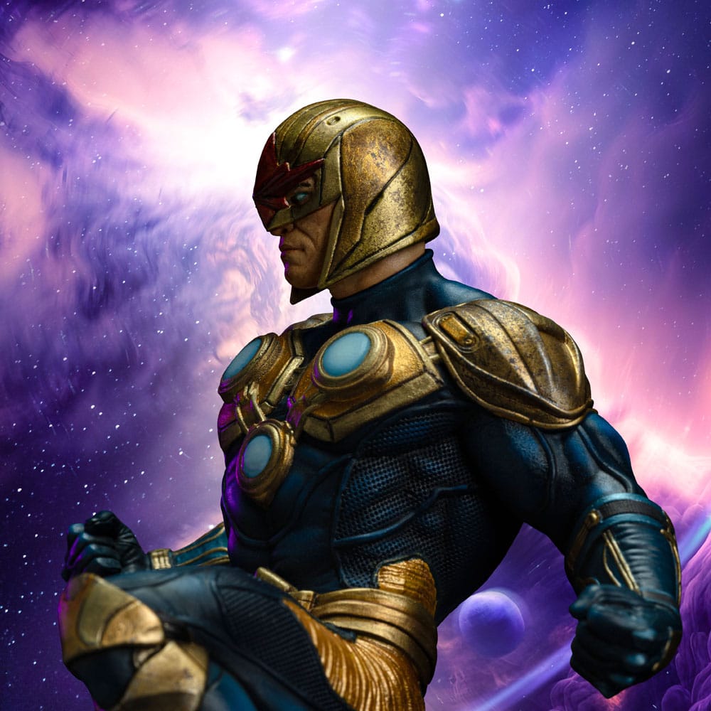 DC Comics statuette Art Scale Deluxe 1/10 Nova 41 cm