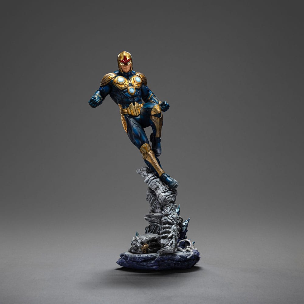DC Comics statuette 1/10 BDS Art Scale Nova 32 cm