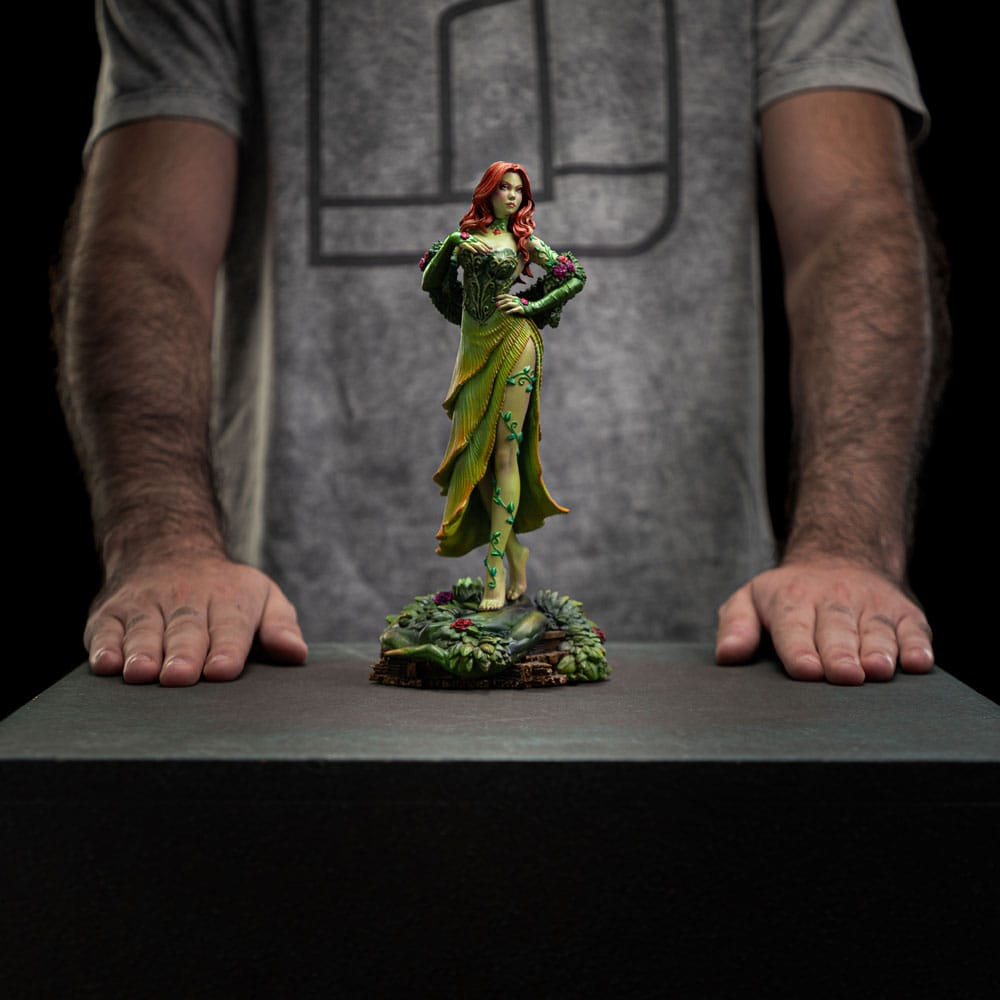 DC Comics statuette 1/10 Art Scale Poison Ivy 22 cm