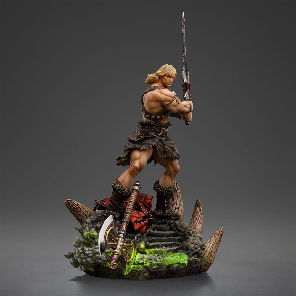Masters of the Universe statuette 1/10 Deluxe Art Scale He-Man Unleashed 34 cm