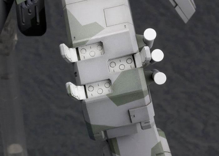 Metal Gear Solid figurine Plastic Model Kit 1/100 Metal Gear Rex 22 cm