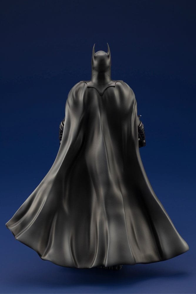 DC Comics : Statuette PVC ARTFX 1/6 The Flash Movie Batman 34 cm