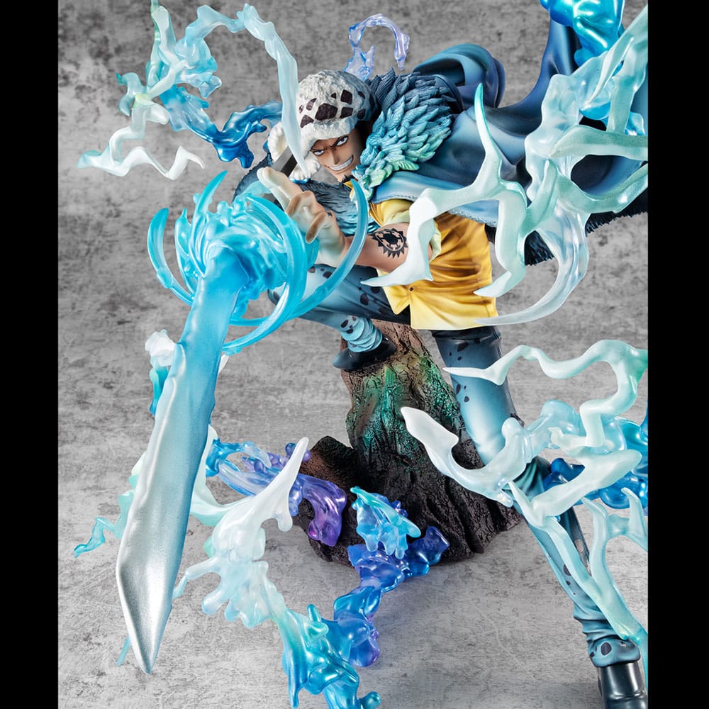 One Piece statuette PVC Portrait Of Pirates WA-MAXIMUM Trafalgar Law The Surgeon of Death Awaken Ver. 27 cm