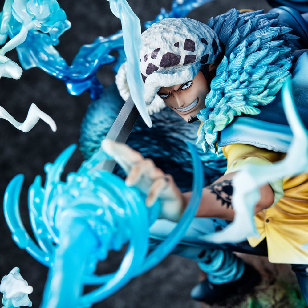 One Piece statuette PVC Portrait Of Pirates WA-MAXIMUM Trafalgar Law The Surgeon of Death Awaken Ver. 27 cm