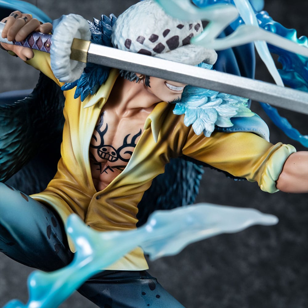 One Piece statuette PVC Portrait Of Pirates WA-MAXIMUM Trafalgar Law The Surgeon of Death Awaken Ver. 27 cm