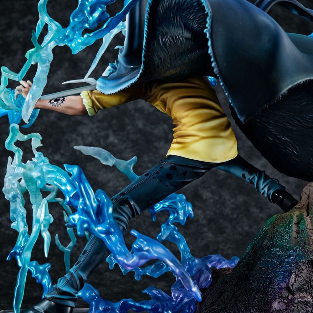 One Piece statuette PVC Portrait Of Pirates WA-MAXIMUM Trafalgar Law The Surgeon of Death Awaken Ver. 27 cm
