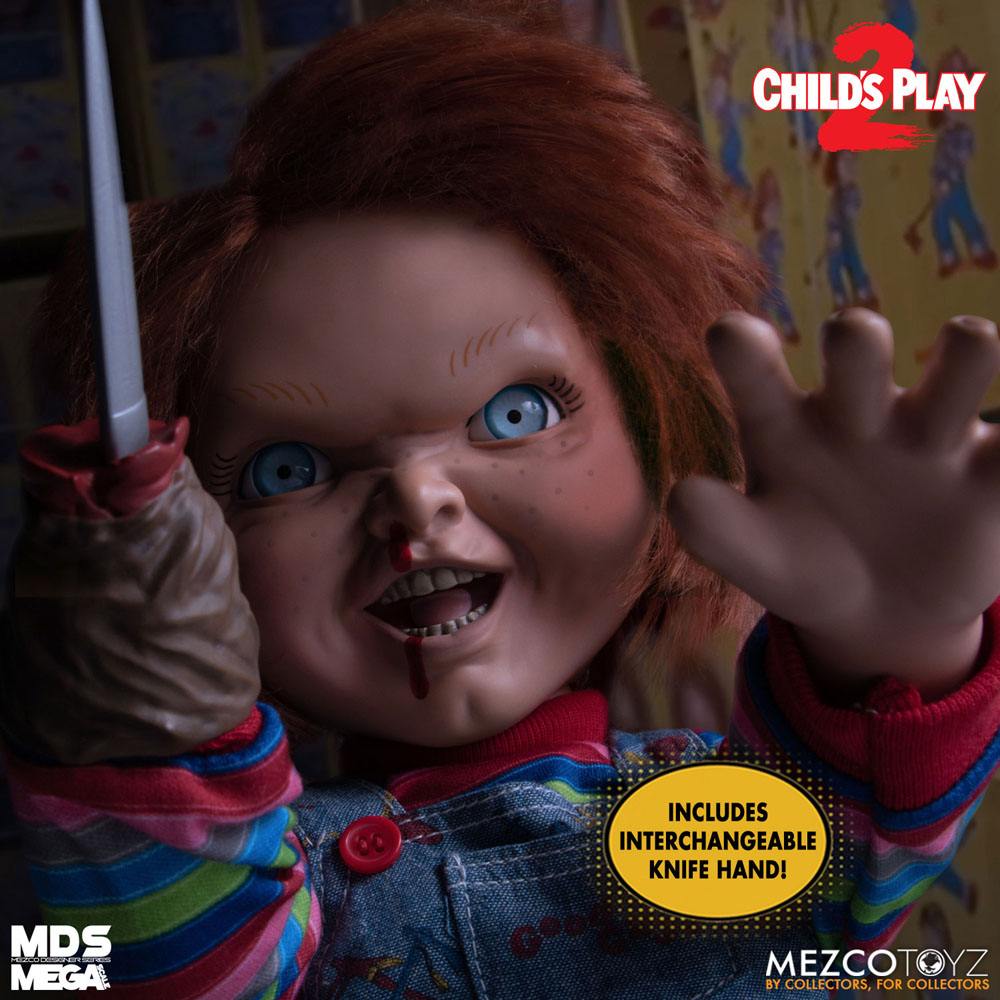 Chucky, la poupée de sang poupée parlante Designer Series Menacing Chucky 38 cm
