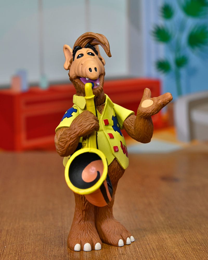 Alf : Figurine Toony Classic Alf avec Saxophone 15 cm