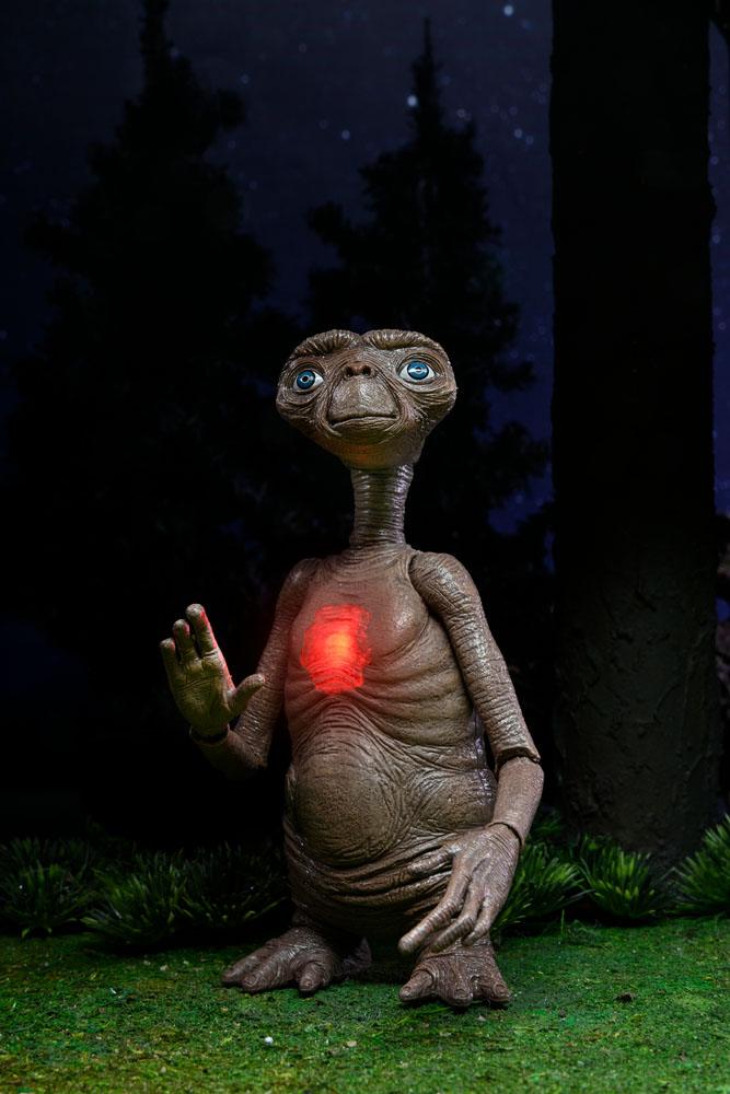E.T., l'extra-terrestre figurine Ultimate Deluxe E.T. 11 cm