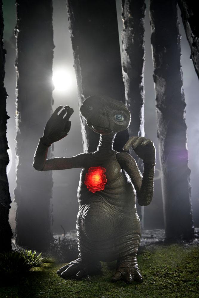 E.T., l'extra-terrestre figurine Ultimate Deluxe E.T. 11 cm
