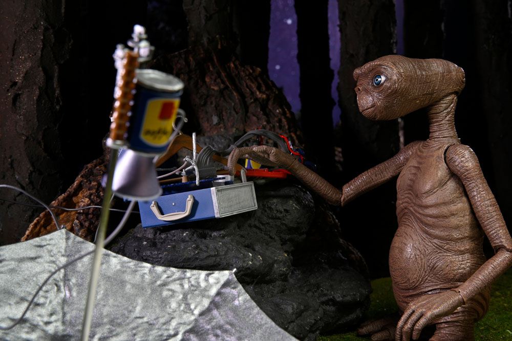 E.T., l'extra-terrestre figurine Ultimate Deluxe E.T. 11 cm