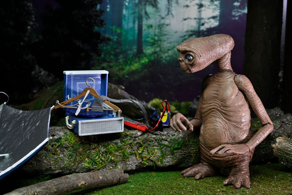 E.T., l'extra-terrestre figurine Ultimate Deluxe E.T. 11 cm