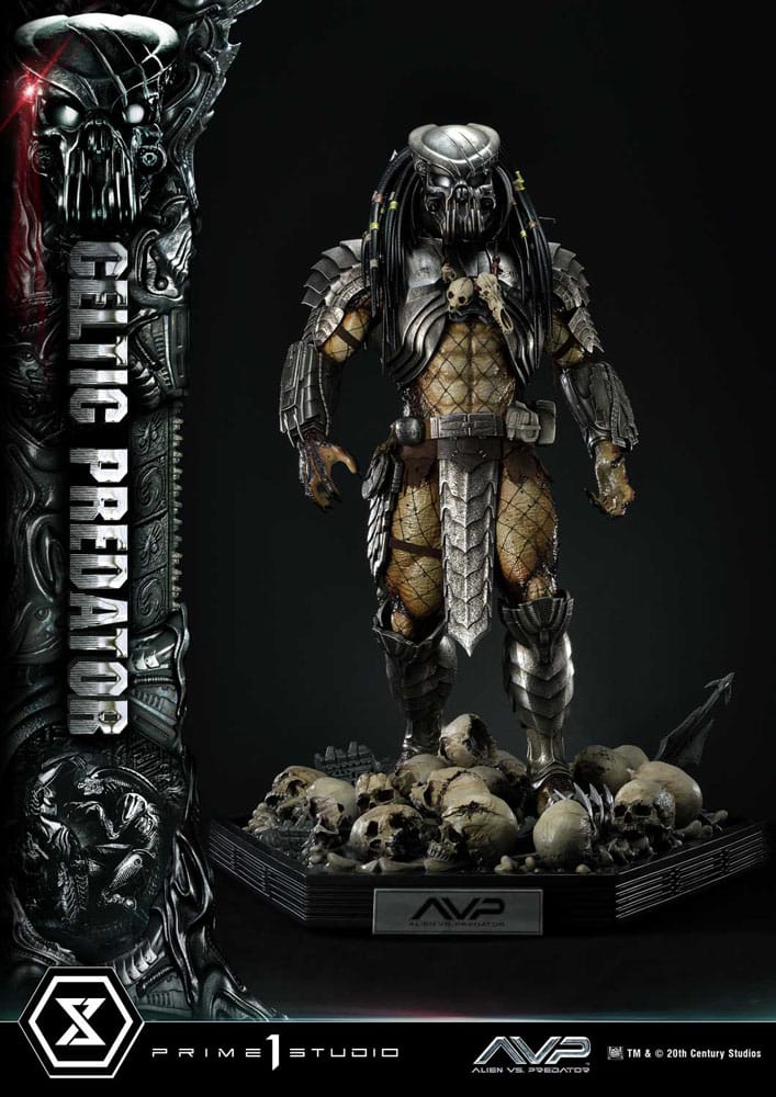 The Alien vs. Predator statuette Museum Masterline Series 1/3 Celtic Predator 95 cm