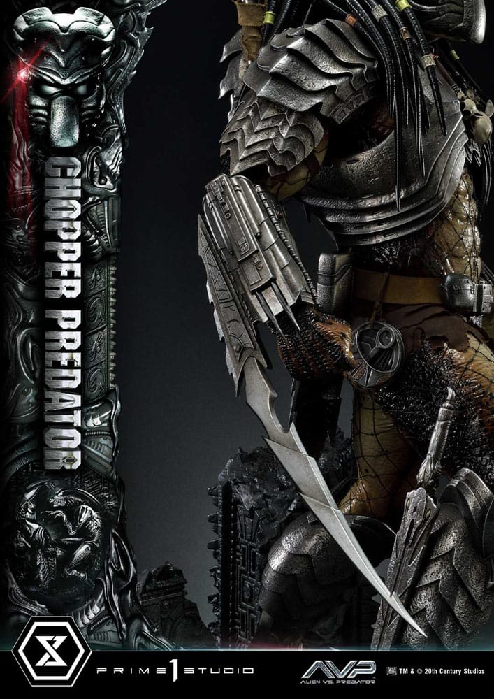 The Alien vs. Predator statuette Museum Masterline Series 1/3 Chopper Predator 103 cm