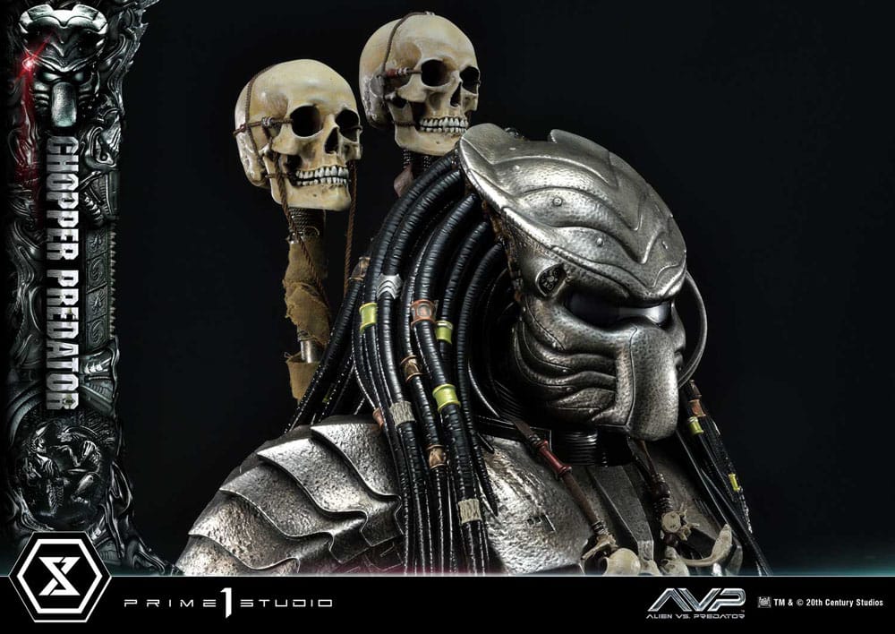 The Alien vs. Predator statuette Museum Masterline Series 1/3 Chopper Predator 103 cm