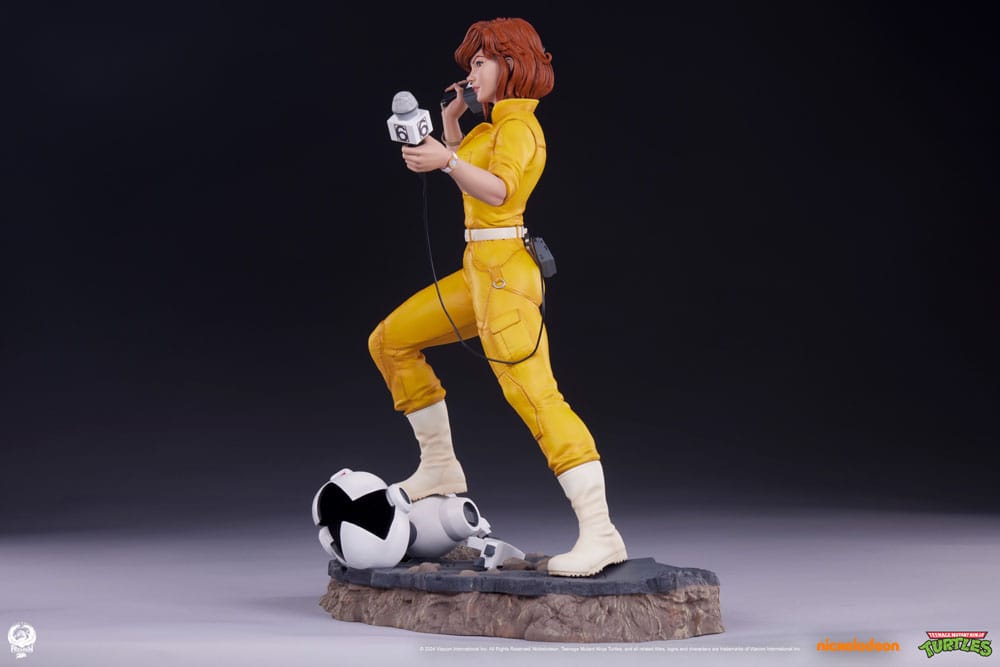 Tortues Ninja statuette Premier Series 1/4 April O'Neil 46 cm