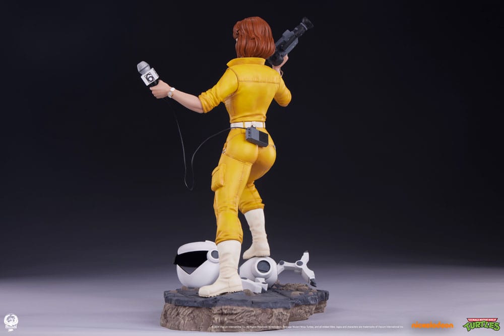 Tortues Ninja statuette Premier Series 1/4 April O'Neil 46 cm