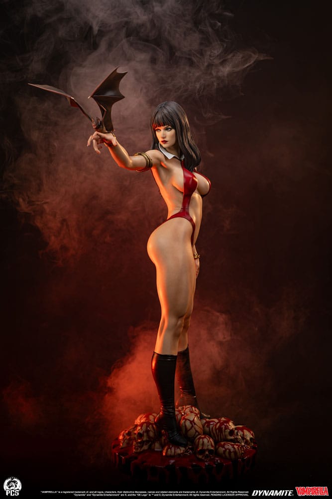 Vampirella statuette 1/2 Vampirella 112 cm