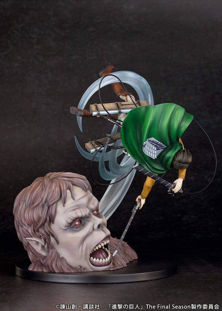 Attack on Titan statuette PVC 1/7 Levi vs Beast Titan Ver. 28 cm