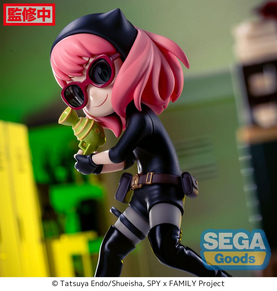 Spy x Family statuette Luminasta PVC Anya Forger Playing Undercover 15 cm
