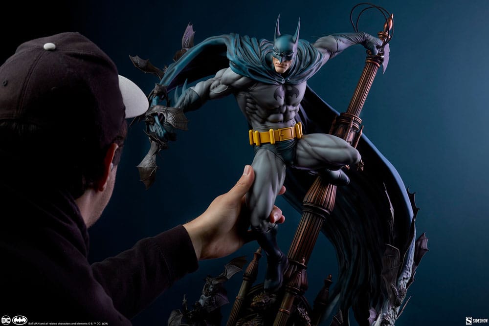DC Comics statuette Premium Format Batman 68 cm
